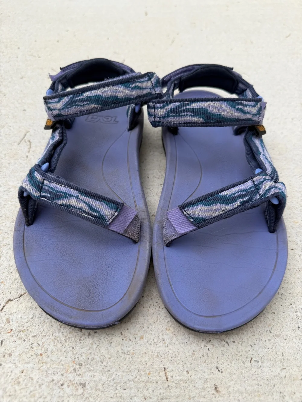 Teva Lavender sandals girls size 2